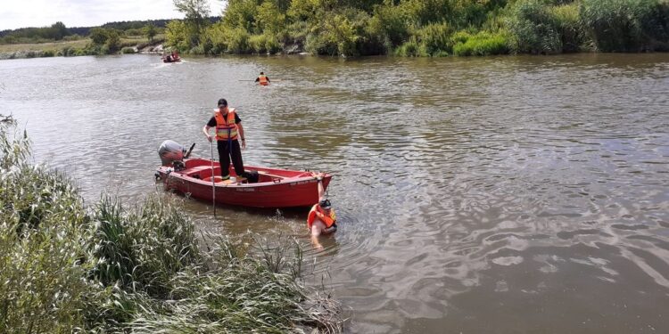 Dęblin: W poszukiwania Szymona zaangażowana jest policja, wojsko, straż pożarna oraz rodzina