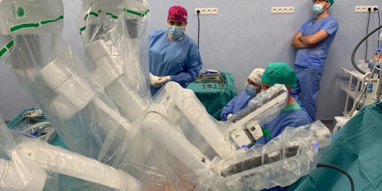 Lublin. W szpitalu przy al. Kraśnickiej operują z użyciem robota da Vinci