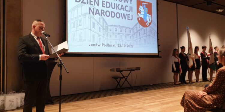 Powiatowy Dzień Edukacji Narodowej w Janowie Podlaskim.