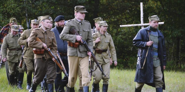 Historyczny piknik w Brodziakach