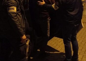 58-latek poszukiwany listem gończym zbierał borówki