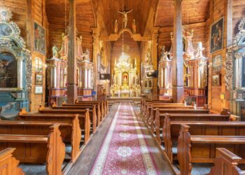 Tomaszów Lubelski: Do kościoła bez wychodzenia z domu