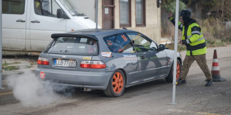 Międzyrzec Podlaski: Rajd samochodowy na terenie miasta i gminy