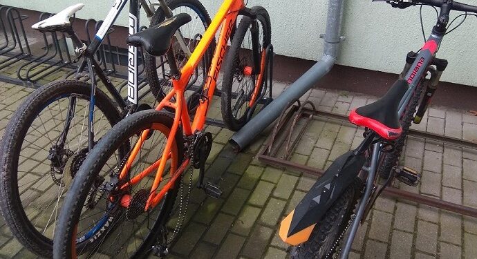 Biała Podlaska: Ukradli rowery spod szkoły