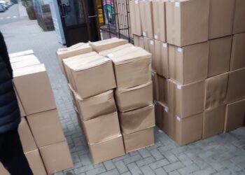 Złodzieje reklamówek złapani dzięki współpracownikom. Straty wynoszą ponad 50 tys. zł