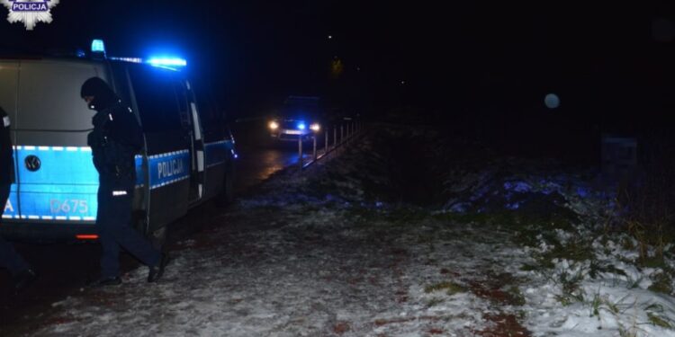 Zamość: Mężczyzna utopił się w rowie. Wracał z meczu