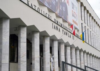 KUL: Pomnik ks. Idziego Radziszewskiego stanie w wyeksponowanym i godnym miejscu