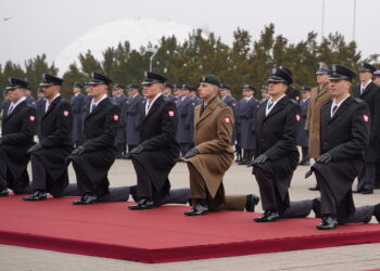 Promocja oficerska w dęblińskiej Lotniczej Akademii Wojskowej