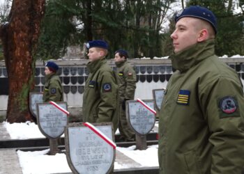 Młodzi patrioci wzięli udział w centralnych obchodach 160. rocznicy wybuchu Powstania Styczniowego