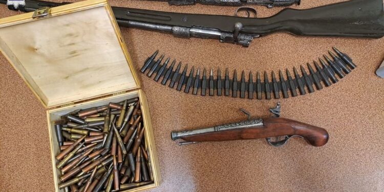 Zaatakował nożem policjantów. O losie mężczyzny zdecyduje dziś sąd