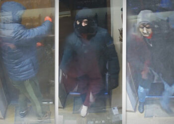 Okradli jubilera na blisko 3mln zł. Szuka ich policja