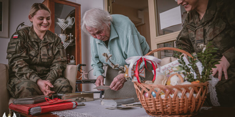 Wielkanocne spotkania żołnierzy 2LBOT z kombatantami