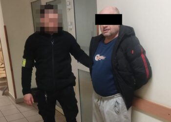 Ukradł alkohol ze sklepu i zaatakował ochroniarza. To nie były jego pierwsze „zakupy”