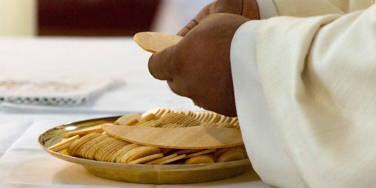 Wieki Czwartek, rozpoczęcie celebrowania Triduum Paschalnego