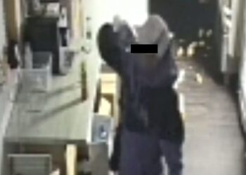 Ukradł lody, pomarańcze i napój. 41-latek w rękach policji