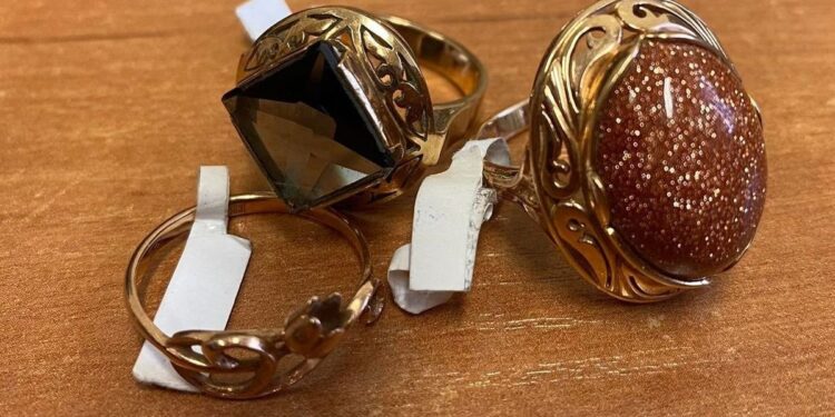 Kradł w lombardzie, w którym pracował