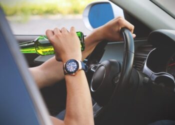 60-latek odpowie za spowodowanie kolizji. Miał 2 promile alkoholu