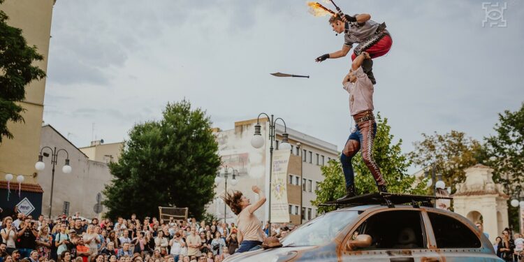 Carnaval Sztukmistrzów 2023. Ruszyła sprzedaż biletów na płatne spektakle