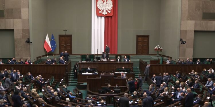 W obronie gotówki. Ustawa przyjęta przez Sejm!