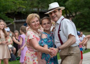 Potańcówka w lubelskim skansenie