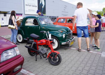 Zabytkowe pojazdy PRL-u i piknik edukacyjny „Lubelski Lipiec 1980”