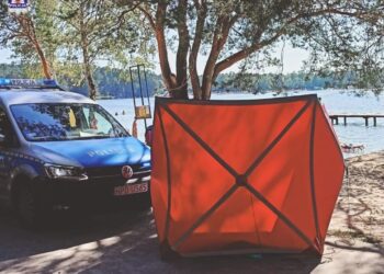 Tragiczny skok na główkę. Nie żyje mieszkaniec Lublina