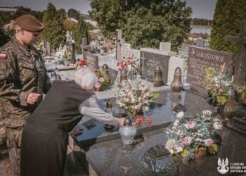 Lubelscy żołnierze pomagają kombatantom