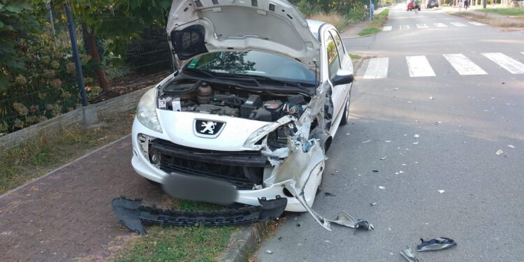 Dwie osoby, w tym półroczne dziecko trafiły do szpitala po wypadku w powiecie ryckim