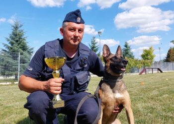 Policyjny pies wytropił włamywacza