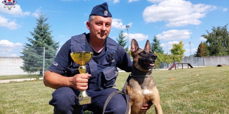 Policyjny pies wytropił włamywacza