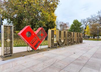 „I love Lublin” znika z placu Litewskiego