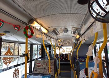 Po Lublinie kursują Mikołaje i trolejbus w świątecznej aranżacji