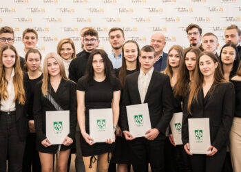 45 lubelskich sportowców otrzymało dziś powołania do Akademickiego Centrum Szkolenia Sportowego na 2024 rok